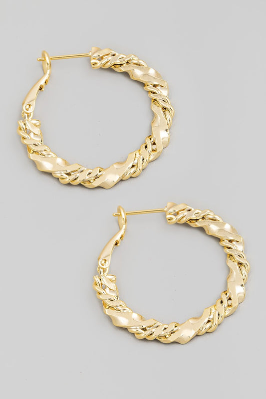 Fame Double Twist Chain Latch Hoop Earrings