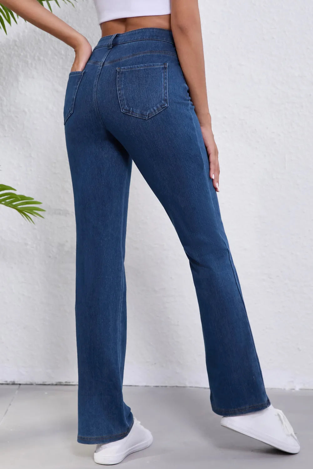 Straight Jeans with Pockets