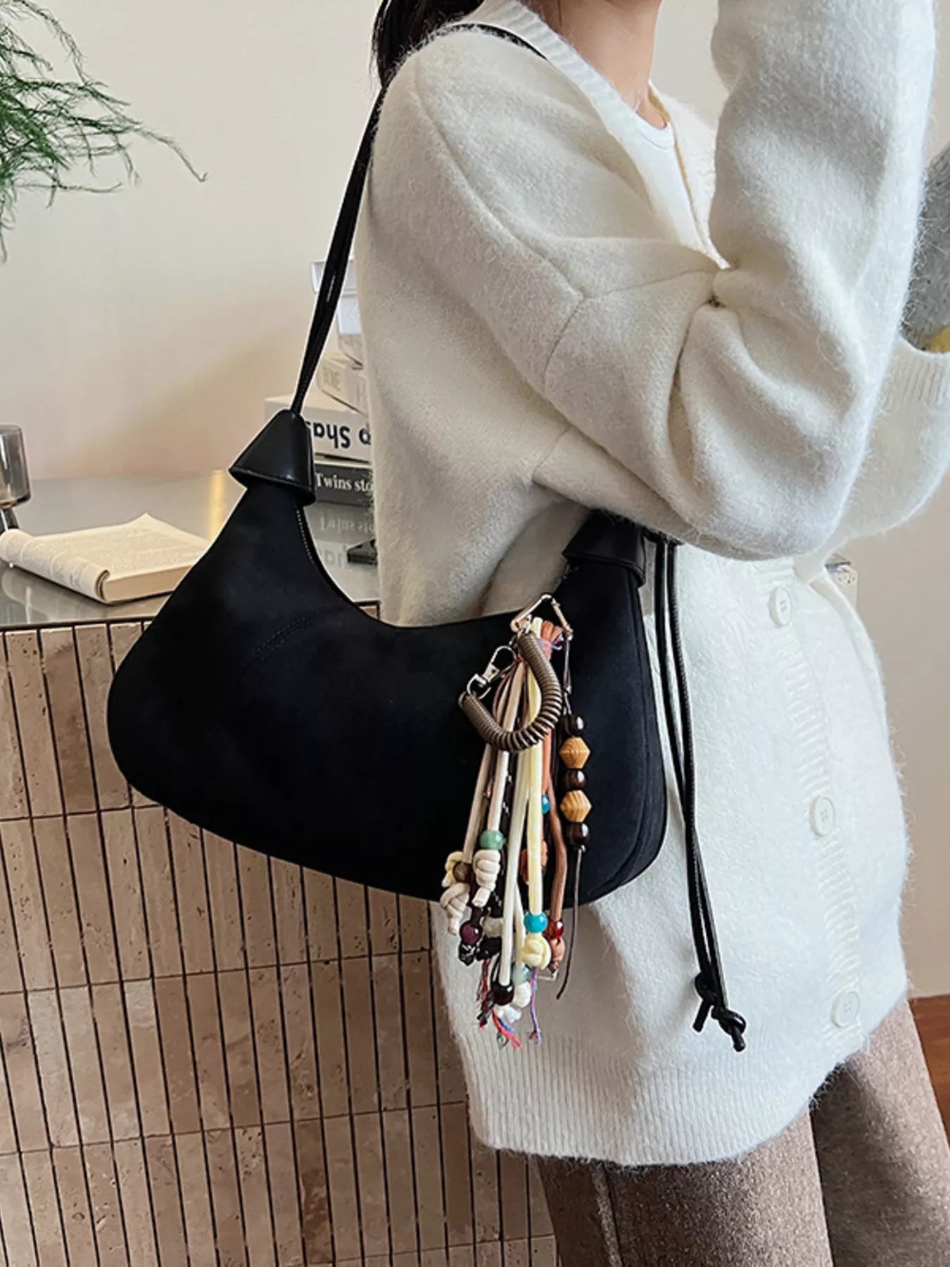 39bd47676d544c9bbf9885d3dd69e9f6-Max-Origin