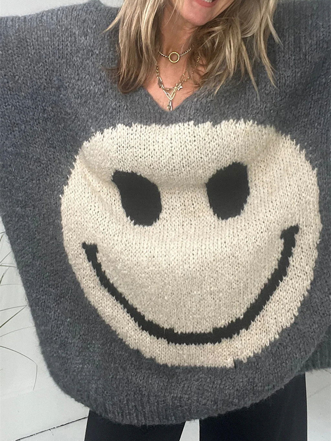 Smiling Face V-Neck Long Sleeve Sweater