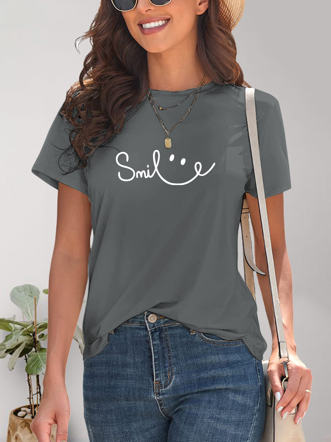 SMILE Round Neck Short Sleeve T-Shirt