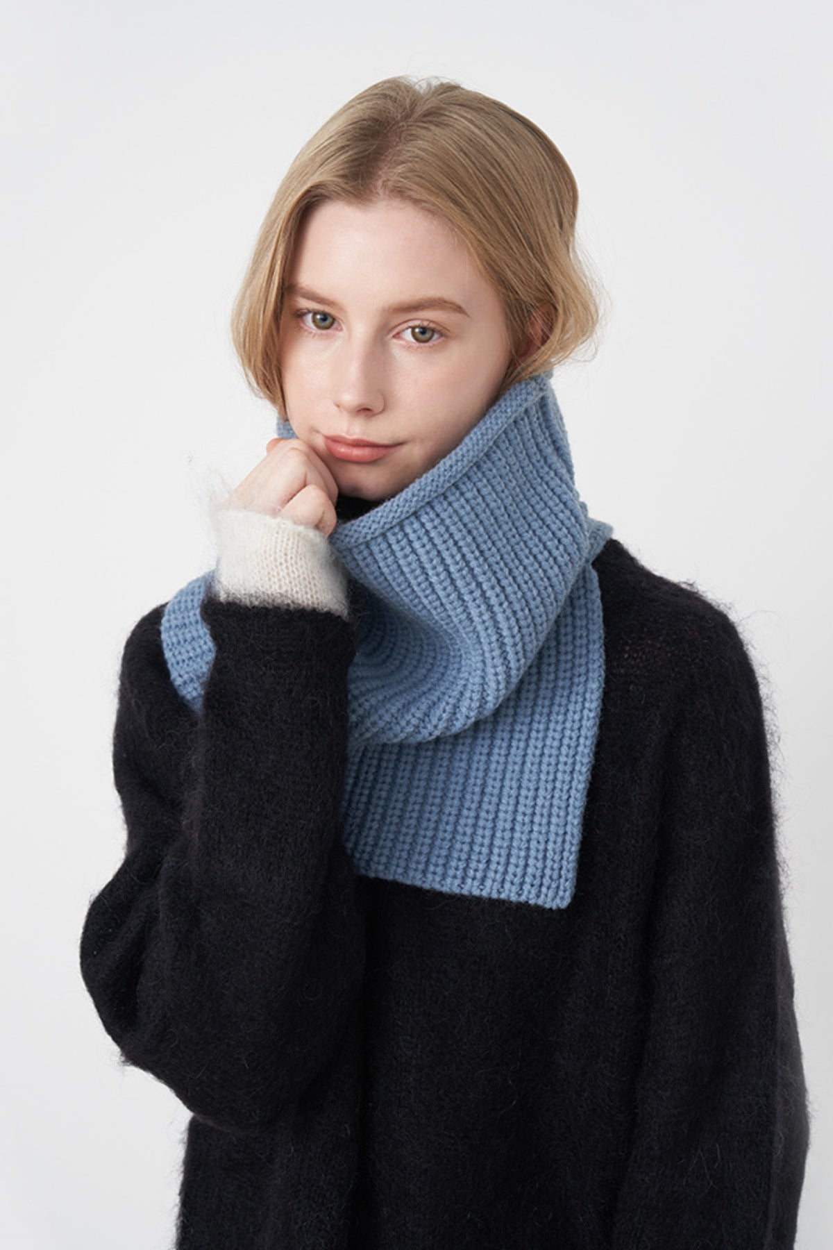 Slit Pullover Knit Scarf