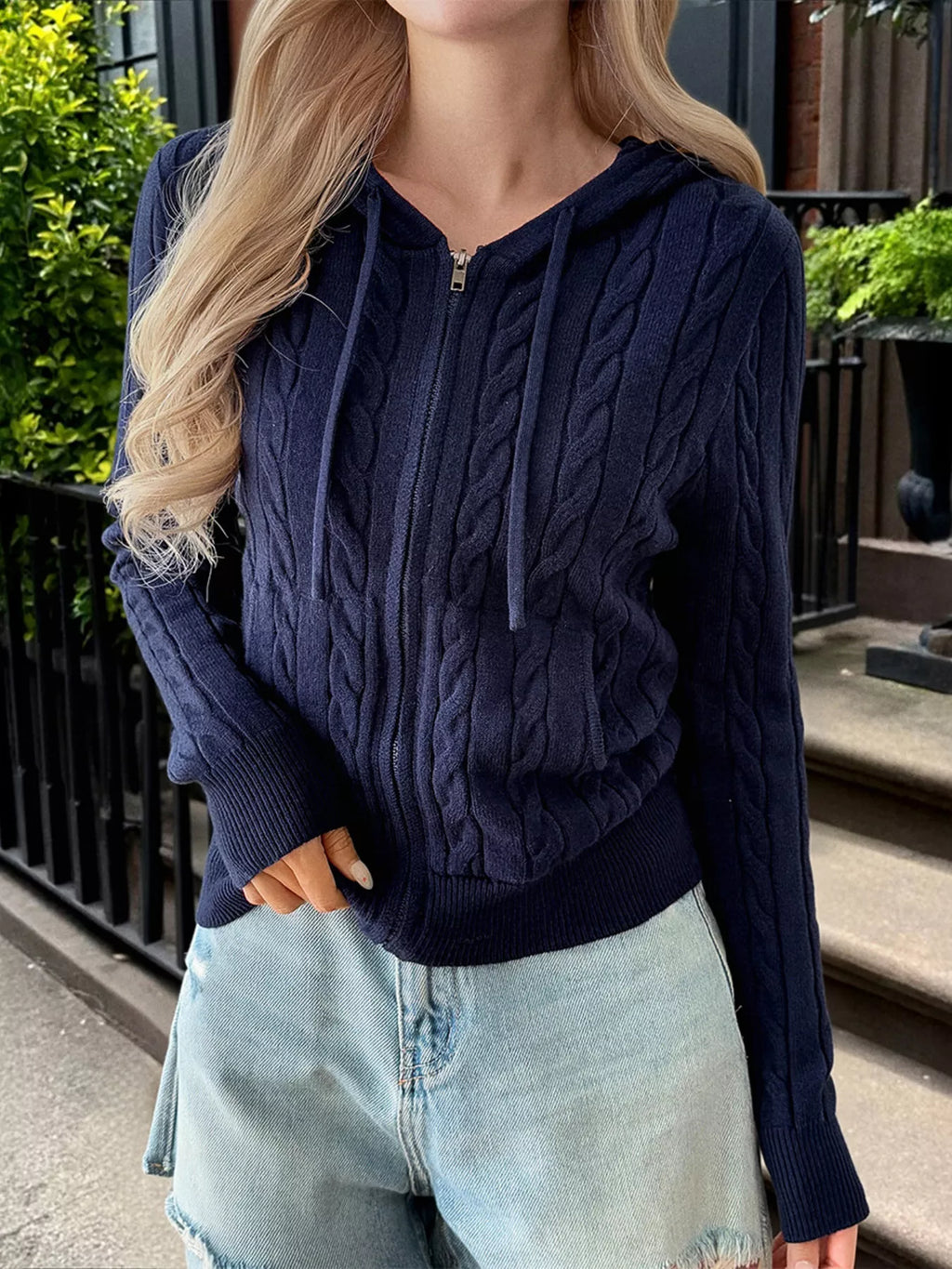 e92ea7c066824f439c35318679b5dca5-Max-Origin