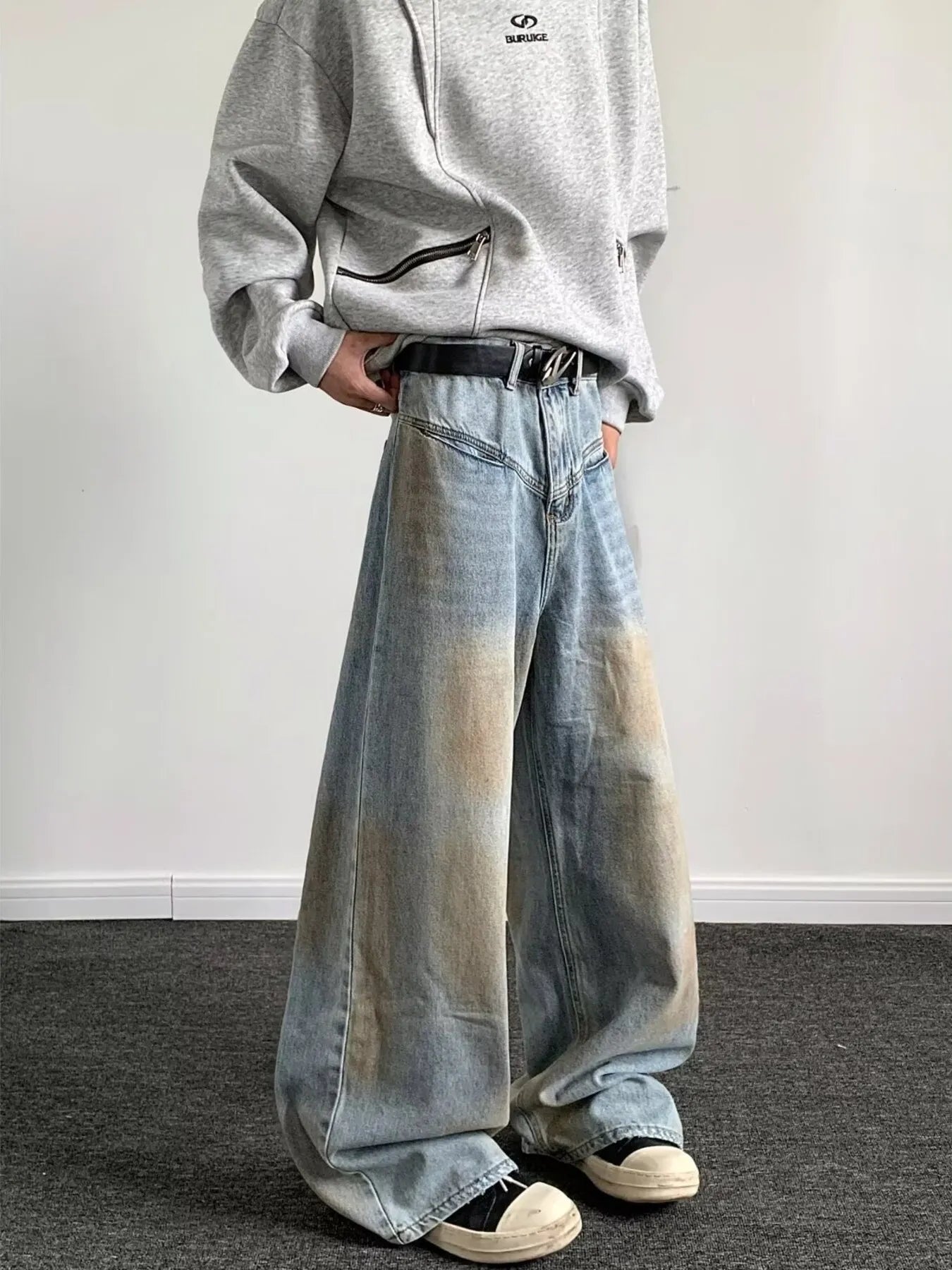 e9a86ea332994b9eaeab9f96a76fb0b0-Max-Origin