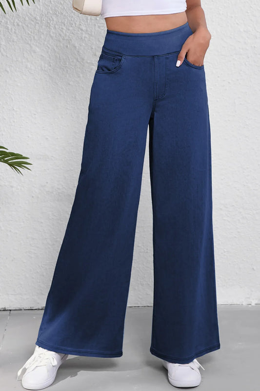 Wide Leg Jeans with Pockets