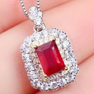 Silver-Plated Artificial Gemstone Pendant Necklace