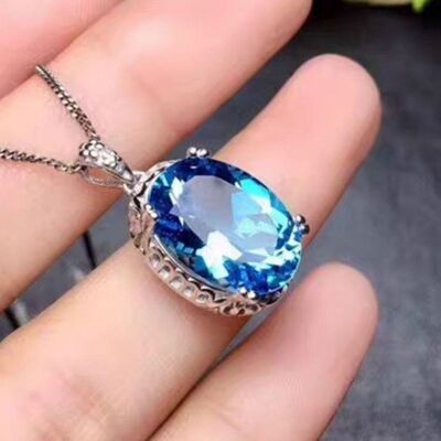 Silver-Plated Artificial Gemstone Pendant Necklace