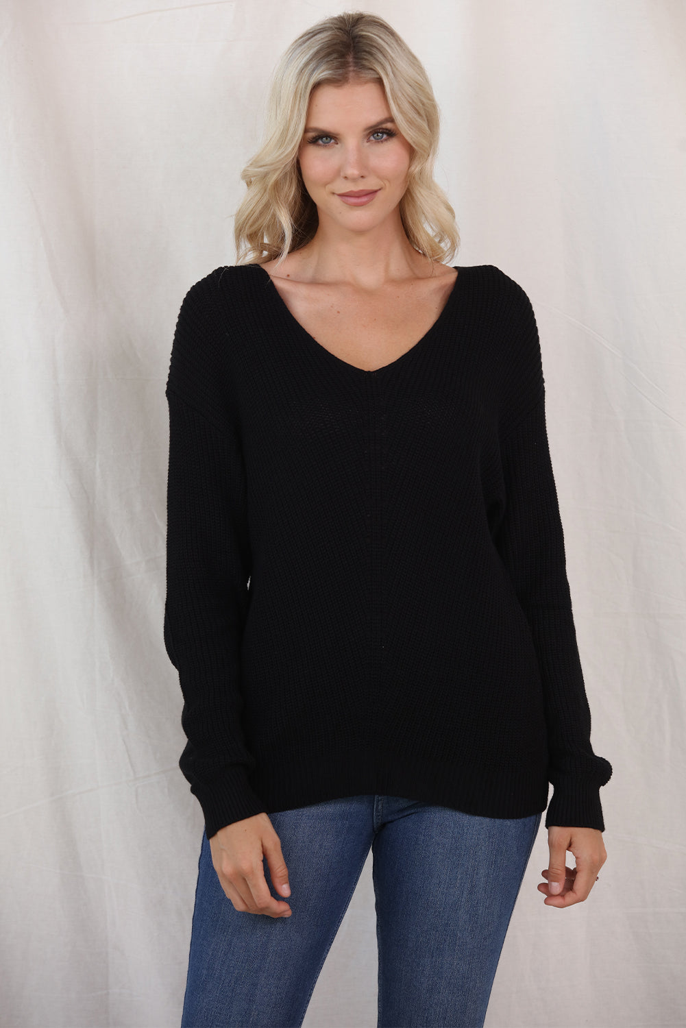 V-Neck Long Sleeve Knit Top