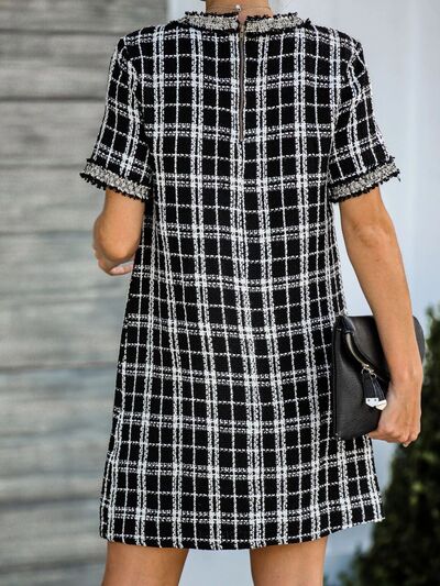 Pocketed Plaid Round Neck Short Sleeve Dress