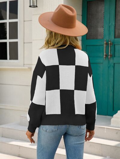 Checkered Round Neck Dropped Shoulder Sweater