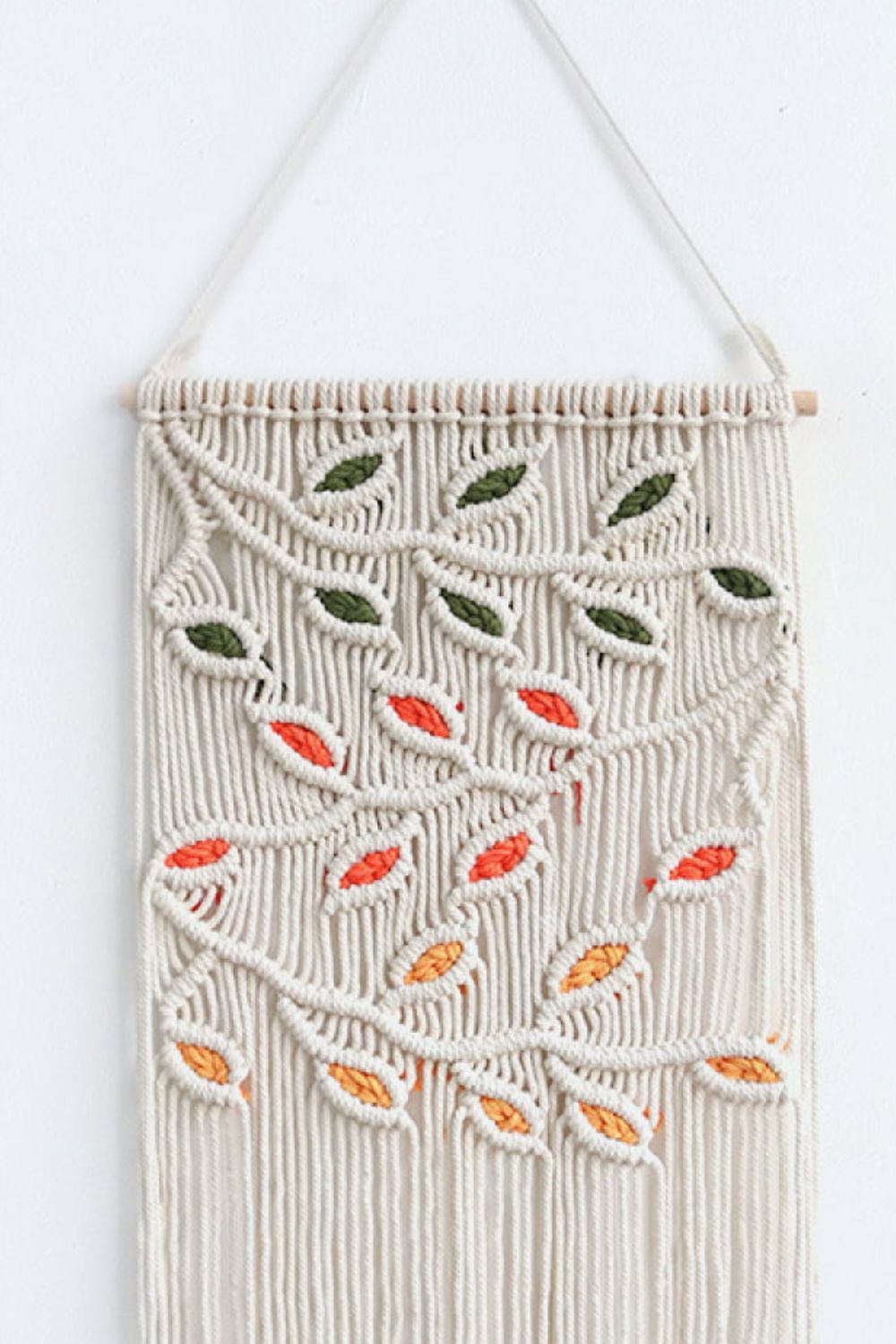 Contrast Leaf Fringe Macrame Wall Hanging